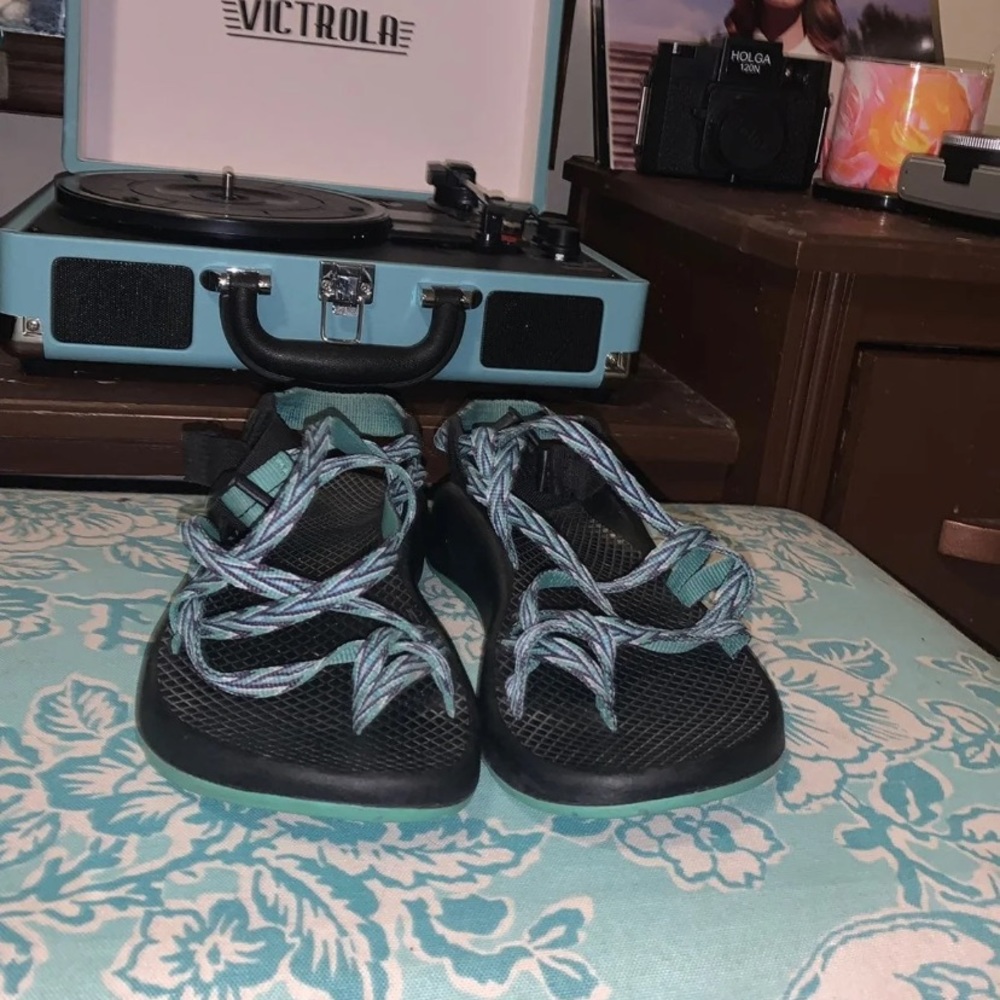 Teal Chacos Size 6